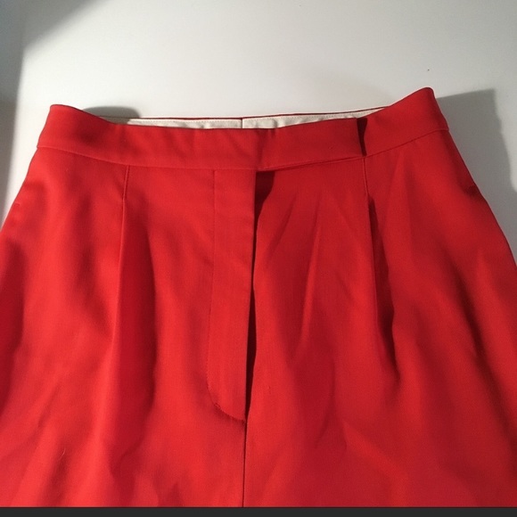 SOLD. NWT Valentino Wool Super High Waisted Red Pants - Picture 5 of 6